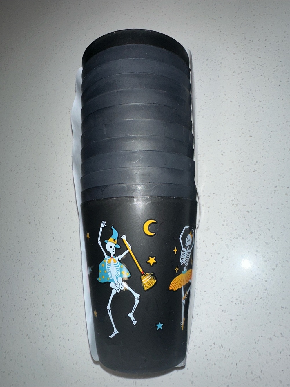 Halloween Isaac Mizrahi Skeleton Party Plastic Party Cups
- Black 12/Pack